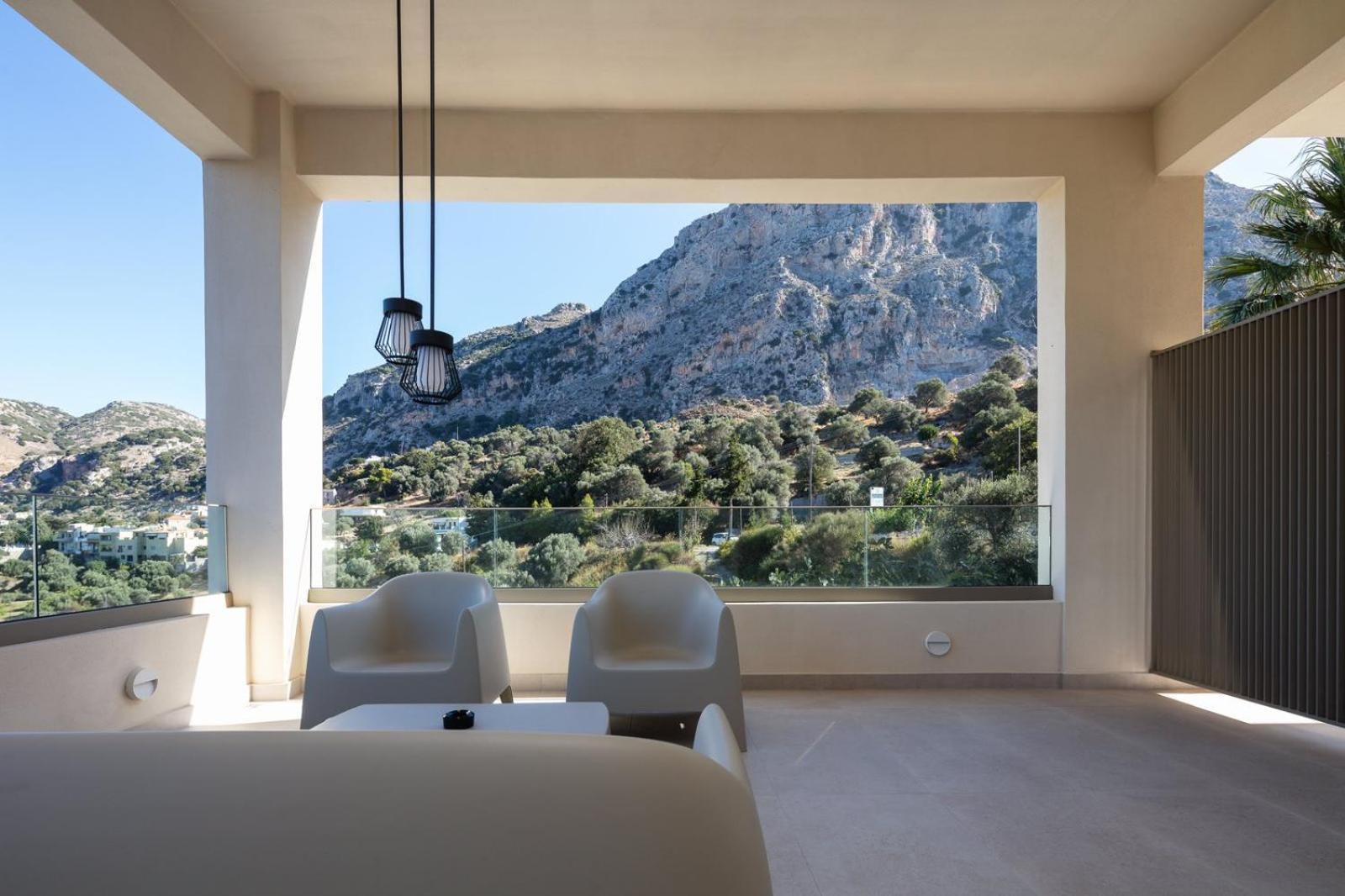 Panorama Luxury Suites Spilion Exterior photo